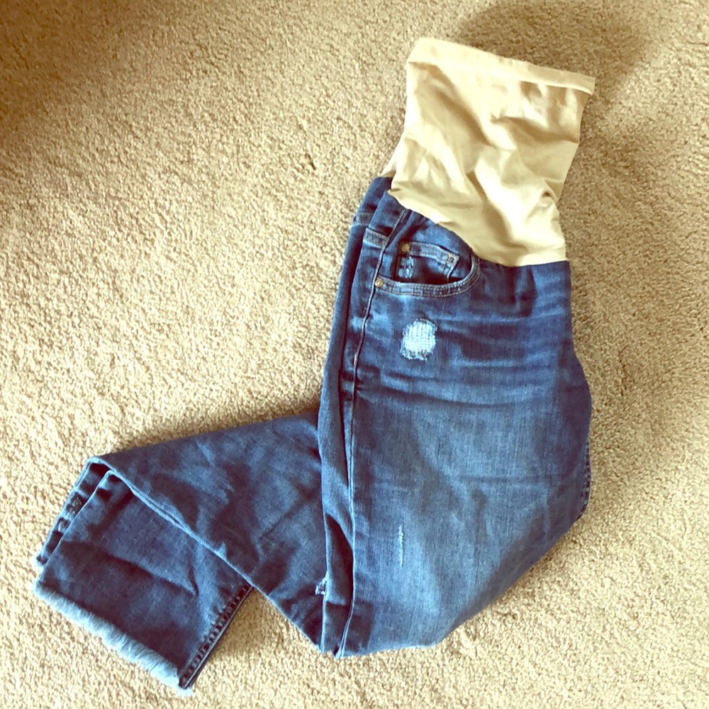 Jessica Simpson maternity jeans